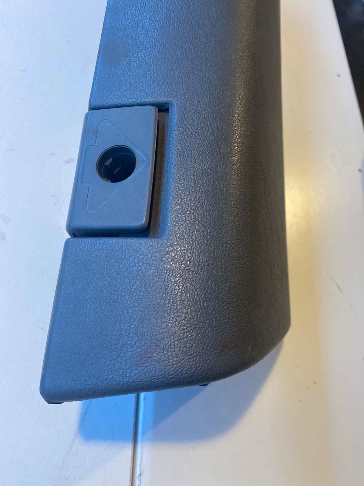 VW LT35 Handschuhkastendeckel 9016800098 9016800498