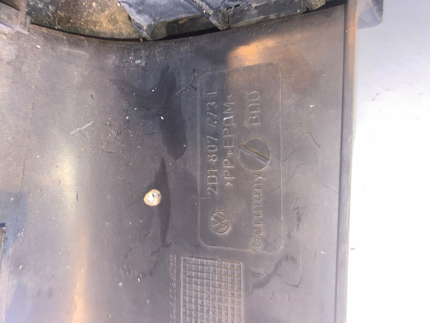 VW LT 35 Stoßfängerecke Links hinten 2D180747L