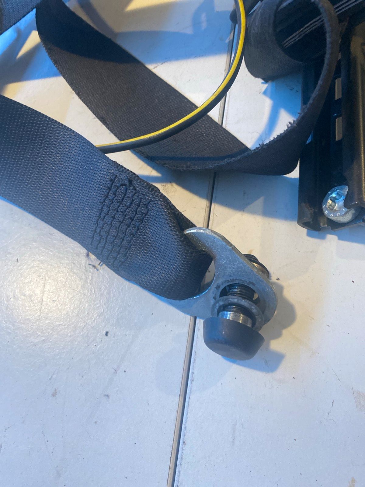 VW LT 35 Sicherheitsgurt Links 566097100