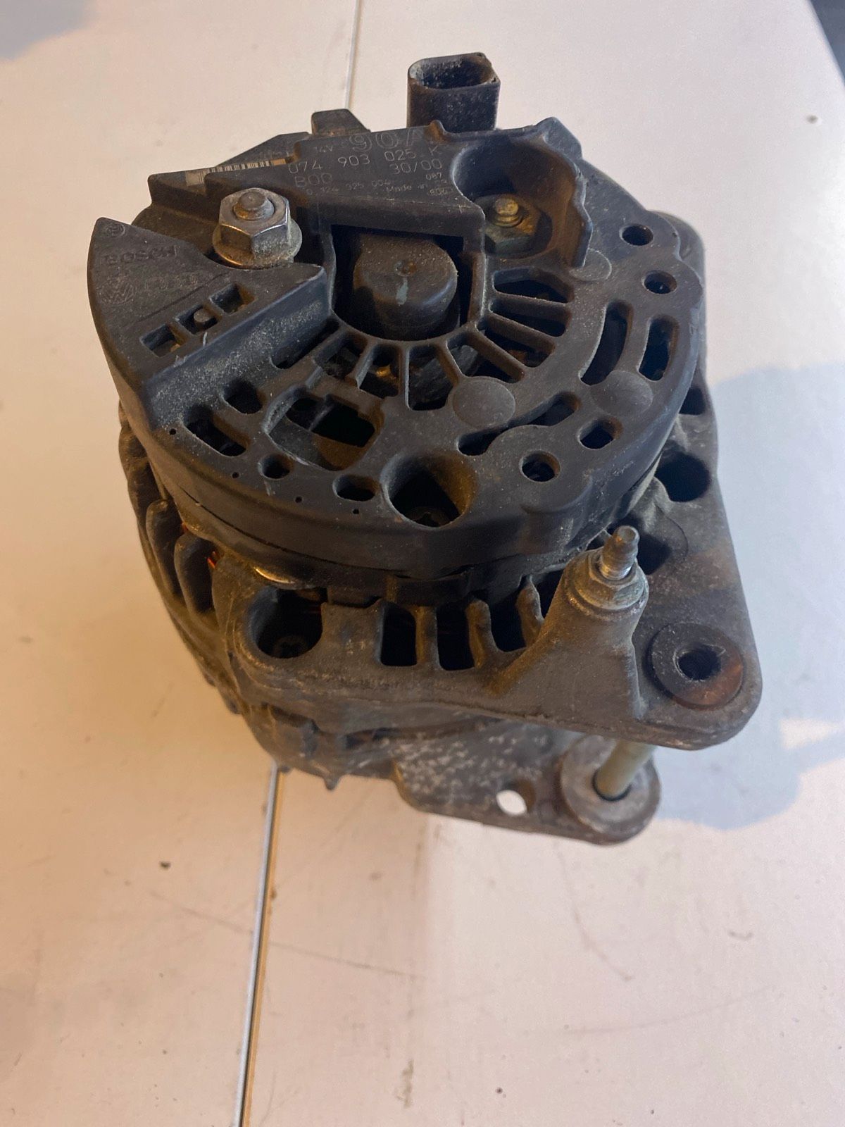 VW LT 35 Lichtmaschine 074903025K 0124325004
