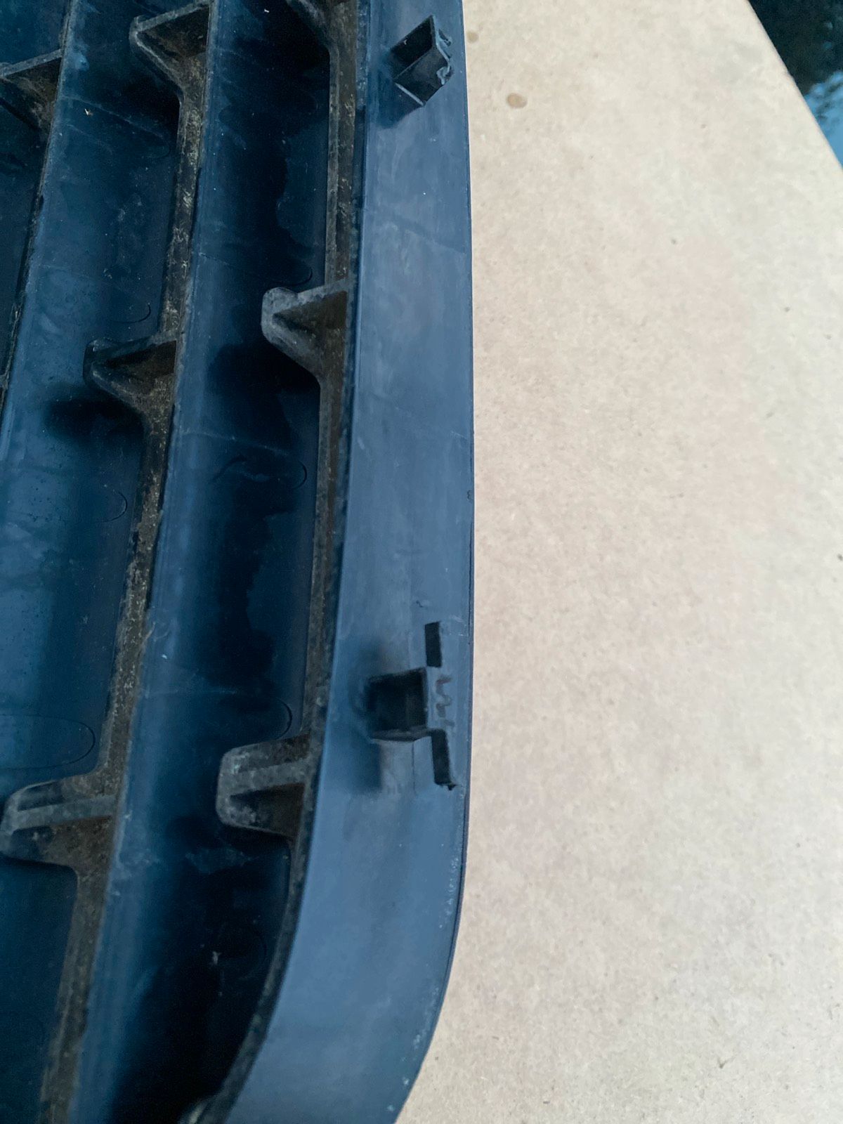 VW T5 7H Frontgrill 7H0807101