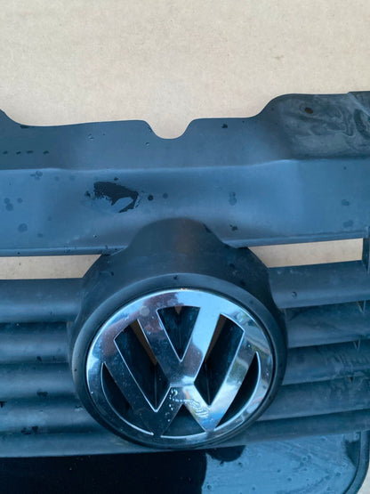 VW T5 7H Frontgrill 7H0807101