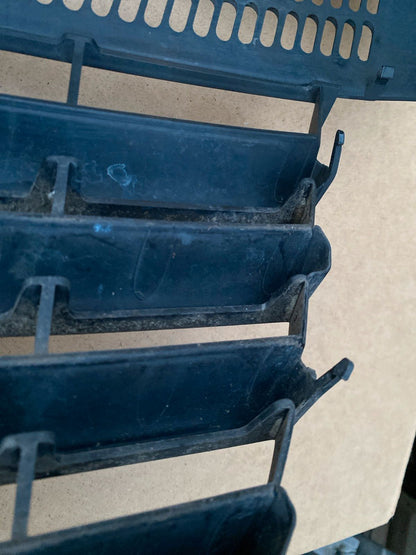 VW T5 7H Frontgrill 7H0807101