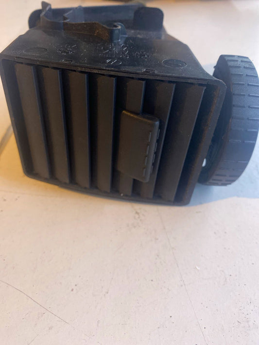 VW T5 Luftdüse 7H0815706C