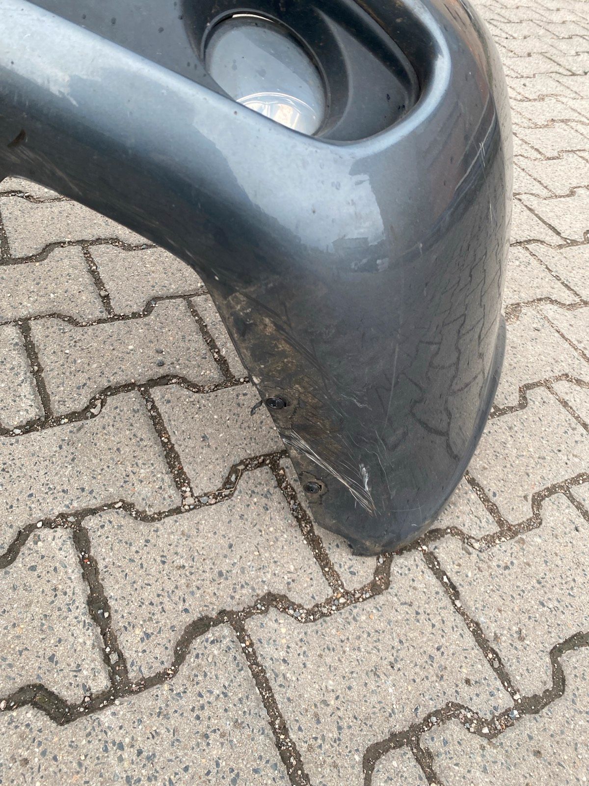 Nissan Primera P12 Frontstossstange
