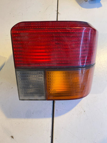 VW T4 Rückleuchte rechts inkl. Lampenträger 70194511
