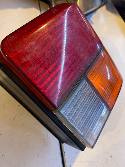 VW T4 Rückleuchte rechts inkl. Lampenträger 70194511