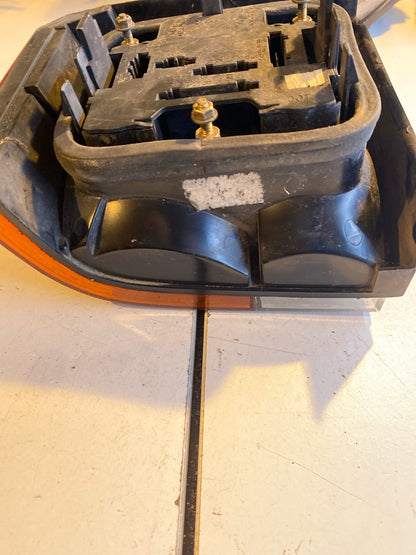 VW T4 Rückleuchte rechts inkl. Lampenträger 70194511