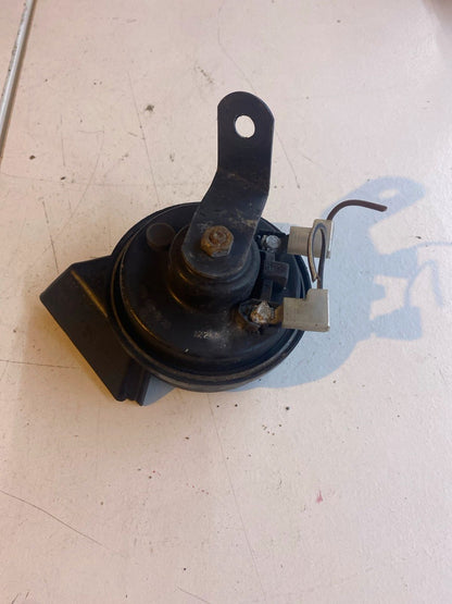 Mercedes W203 Hupe 400Hz 007728