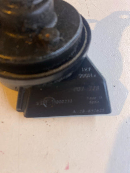 Mercedes W203 Hupe 500Hz 007728