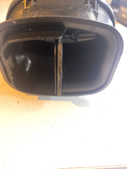 Ford Focus 2000 Seitliches Luftgitter 98AB19893BJW