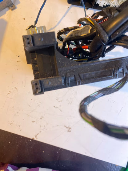 MERCEDES BENZ W203 Sam Sicherungskasten 2035450701