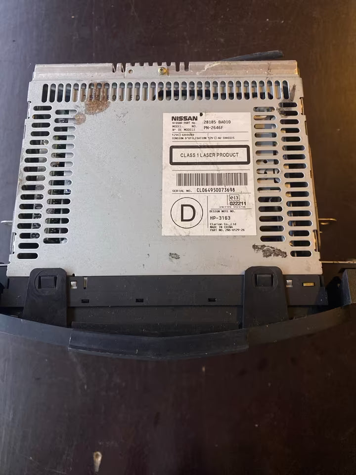 Nissan Primera P12 CDPlayer Konsole