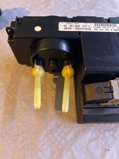 Mercedes W210 Heiz/Klimagerät 2108302085