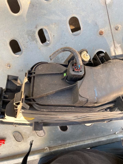 Ford Mondeo 3 Kombi Scheinwerfer rechts 1S7113005AL