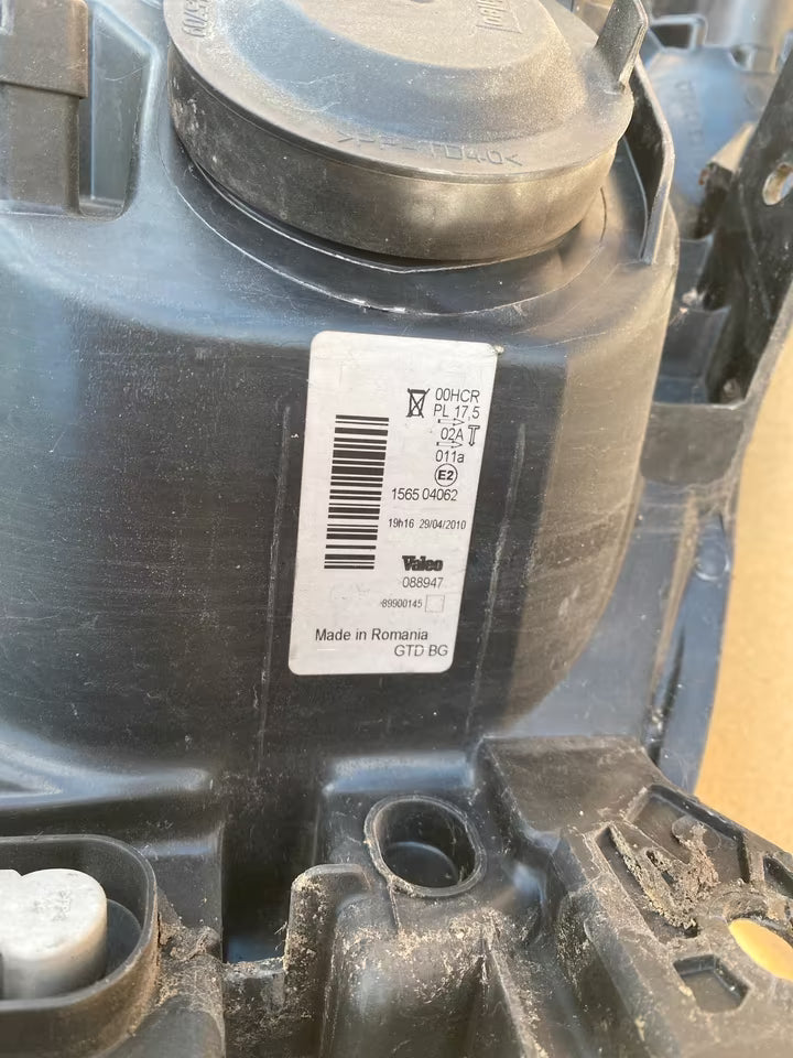 Renault Clio III Frontscheinwerfer links