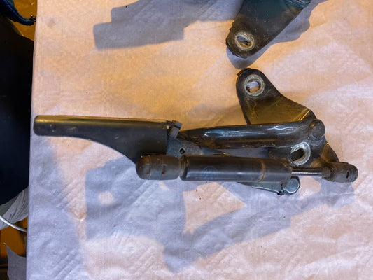 VW Golf 3/4 Cabrio Heckklappe Scharniere 1E0827301 1E0827302