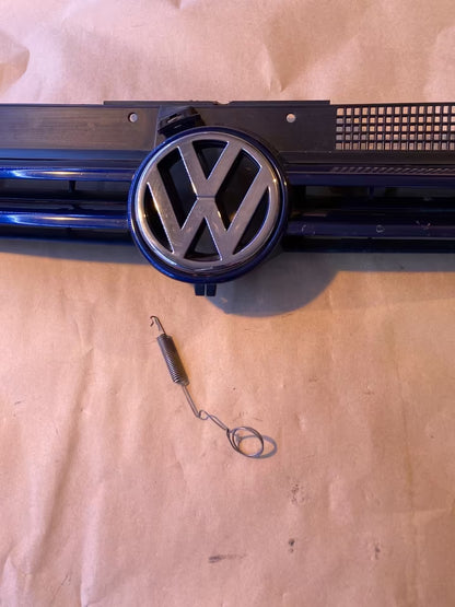 Vw Golf 4 Kühlergrill blau 1J0853651G