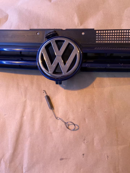 Vw Golf 4 Kühlergrill blau 1J0853651G