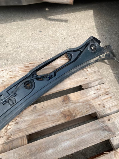 BMW E91 Windlauf Abdeckung