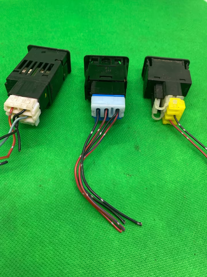 Nissan Primera P11 Schalter