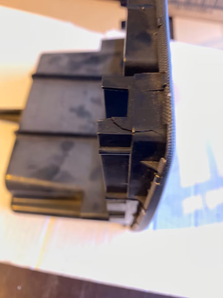 VW Passat 3B Blende Mittelkonsole 3B0858069 Carbon