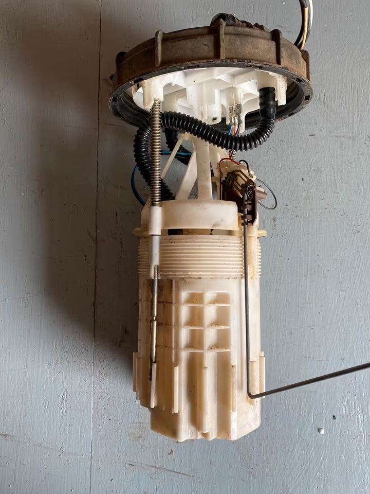 Renault Master II 1999 Kraftstoffpumpe im Tank 8200096476B Diesel