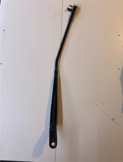 Peugeot 407 Scheibenwischer 745603