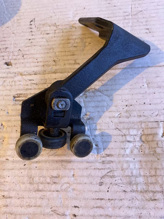 Mercedes W906 Schiebetürrolle