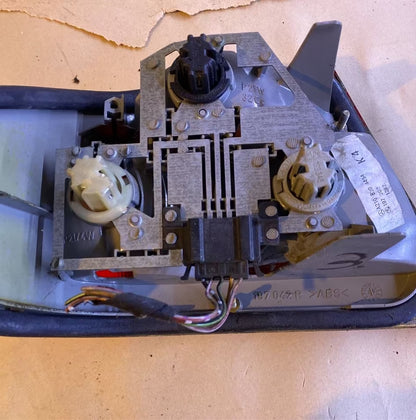 Mercedes W210 Rücklicht rechts A2108204464