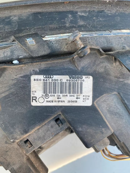 Audi A4 B6 Frontscheinwerfer Rechts 8E0941030C