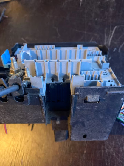 Peugeot 607 Sicherungskasten 9628024480/02