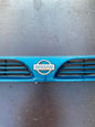 Nissan Sunny N14 (3-Türer, 1.4 LX) Frontgrill