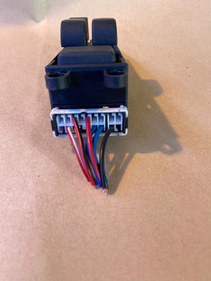 Nissan Micra K11 Fensterheber links vorn