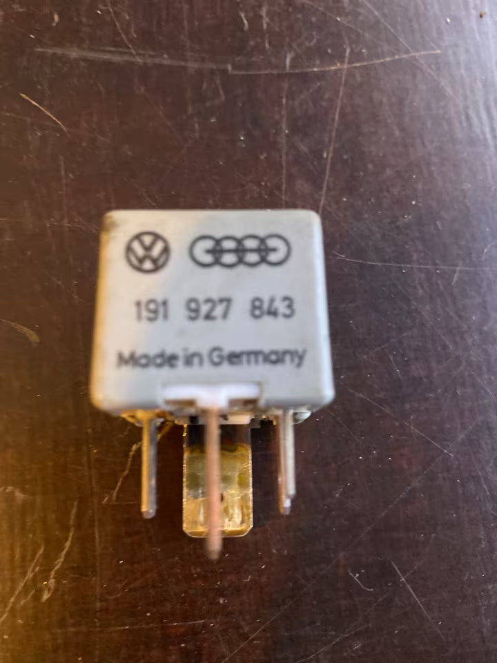 Relai nr. 78 Kraftstoffpumpe 191927843