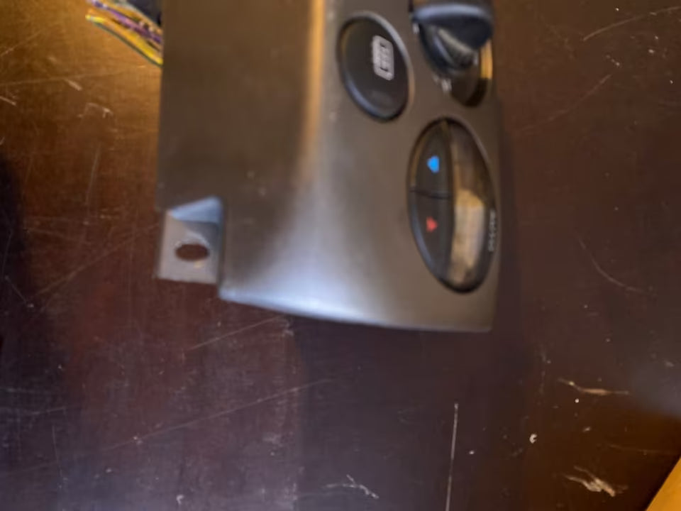 Nissan Primera Klima und Heizungsregler 275109F600