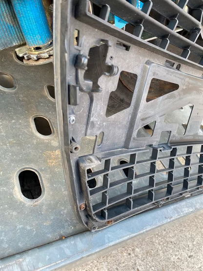Audi A6 4F Kühlergrill 4F0853651