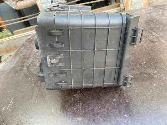 VW Golf 5 Batteriehalterung 1K0915333