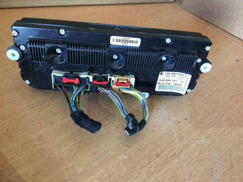 Skoda Octavia Klimabedienteil Sitzheizung 1ZO0907044