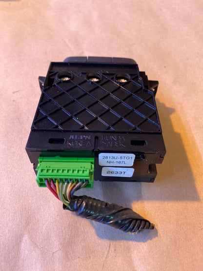 Honda Civic H1 AC Schalter 2813U-5TG1