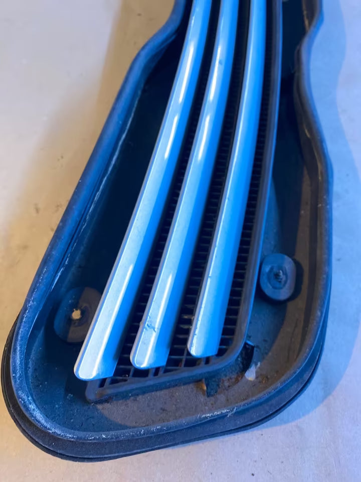 Mercedes W210 Lüftungsgitter Grill A2108800705