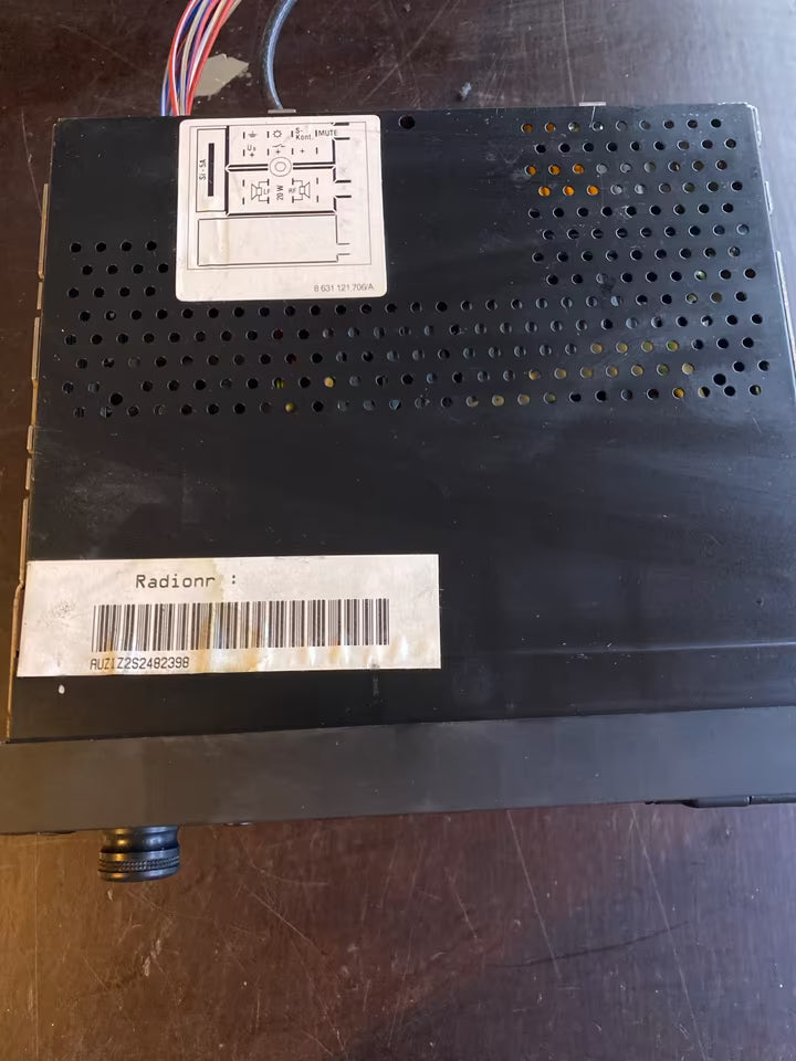 Audi A4 Radio Beta CC 400035152