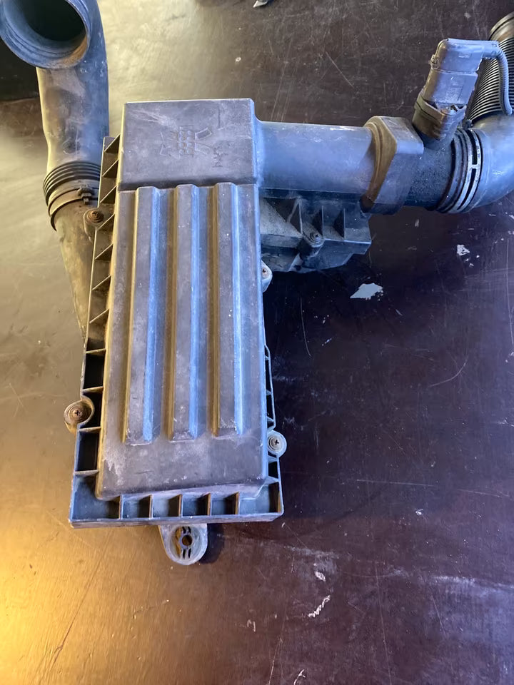 VW Touran 1T Luftfilterkasten 1K0129607R