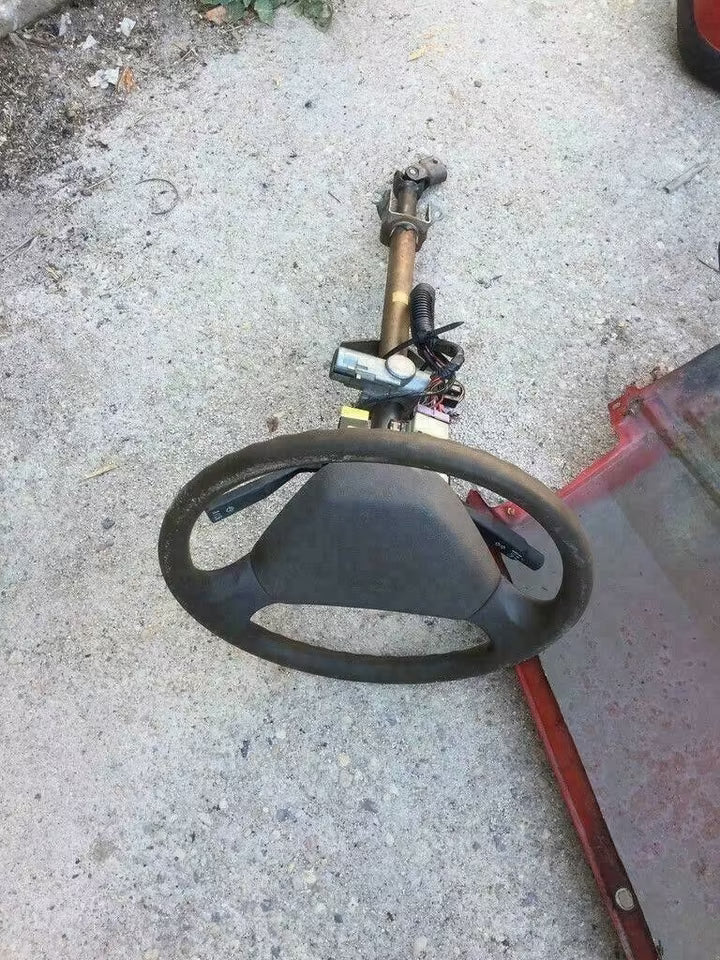 Nissan Micra K10 Lenkrad komplett