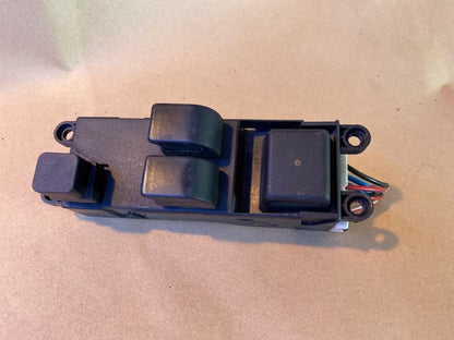 Nissan Micra K11 Fensterheber links vorn