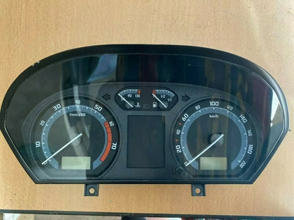 Skoda Fabia 1.4 Tacho Tachometer 6Y0920883L B41