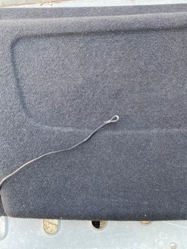 Nissan Sunny N14 (3-Türer, 1.4 LX) Hutablage