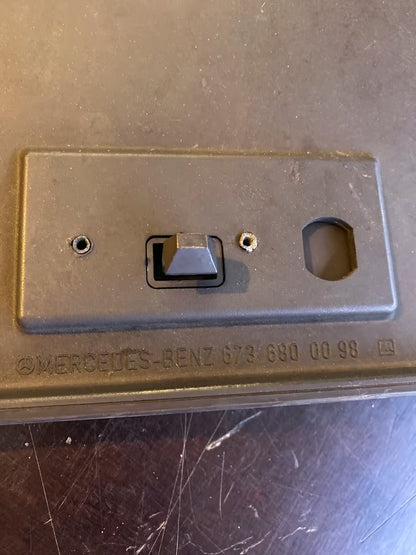 Mercedes 507 D Handschuhfach Klappe 6736800098