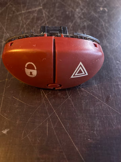 Schalter für Warnblinker (Warnblinkschalter) PEUGEOT