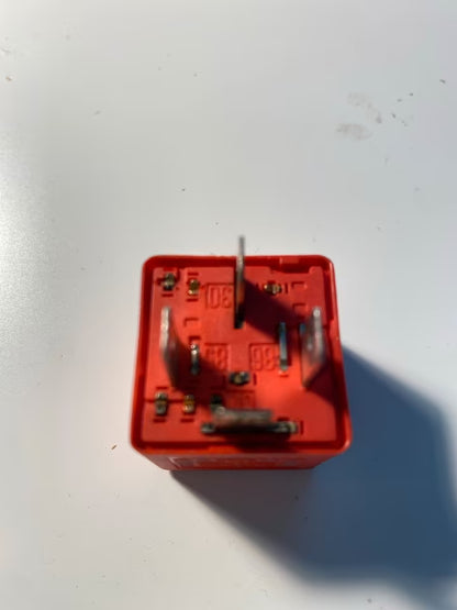 Relai 267 | 899519000 | 443919578C